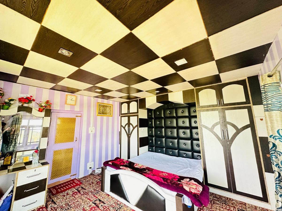 גולמארג Sheen Homestay מראה חיצוני תמונה