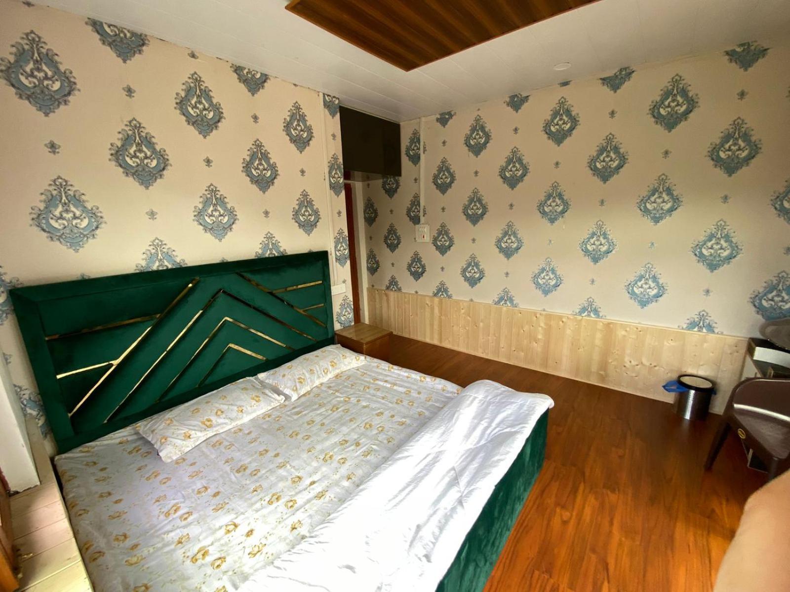 גולמארג Sheen Homestay מראה חיצוני תמונה