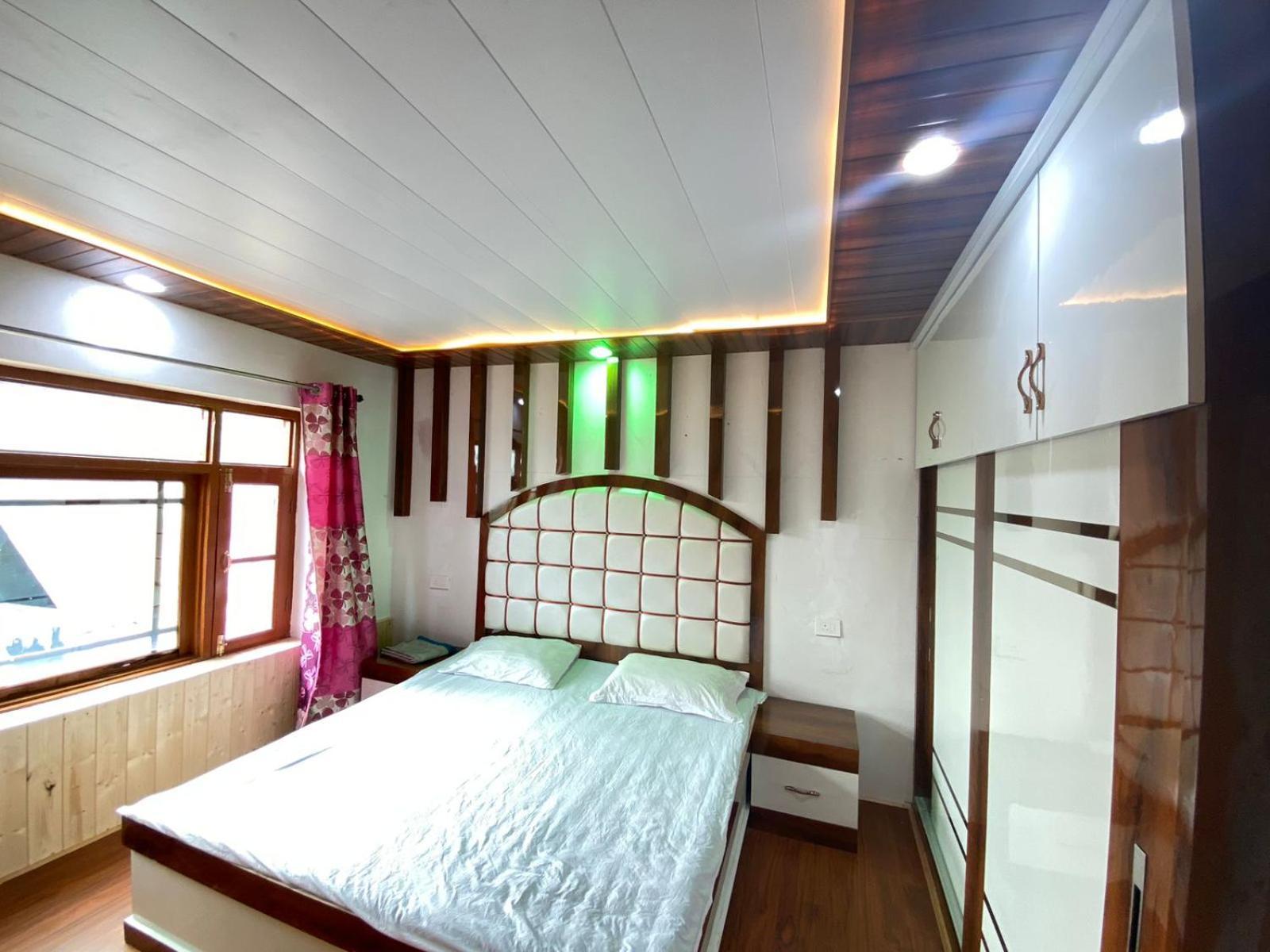 גולמארג Sheen Homestay מראה חיצוני תמונה